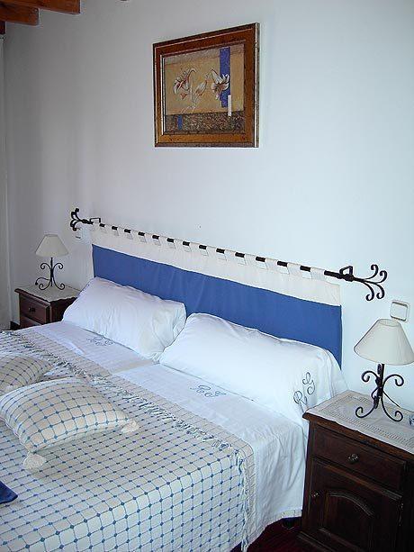 Hotel Rural El Rincon De Gadea Санта-Гадеа Экстерьер фото